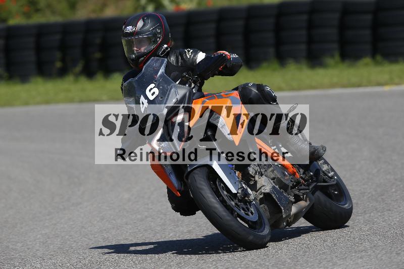 /Archiv-2024/29 12.06.2024 MOTO.CH Track Day ADR/Gruppe blau/46